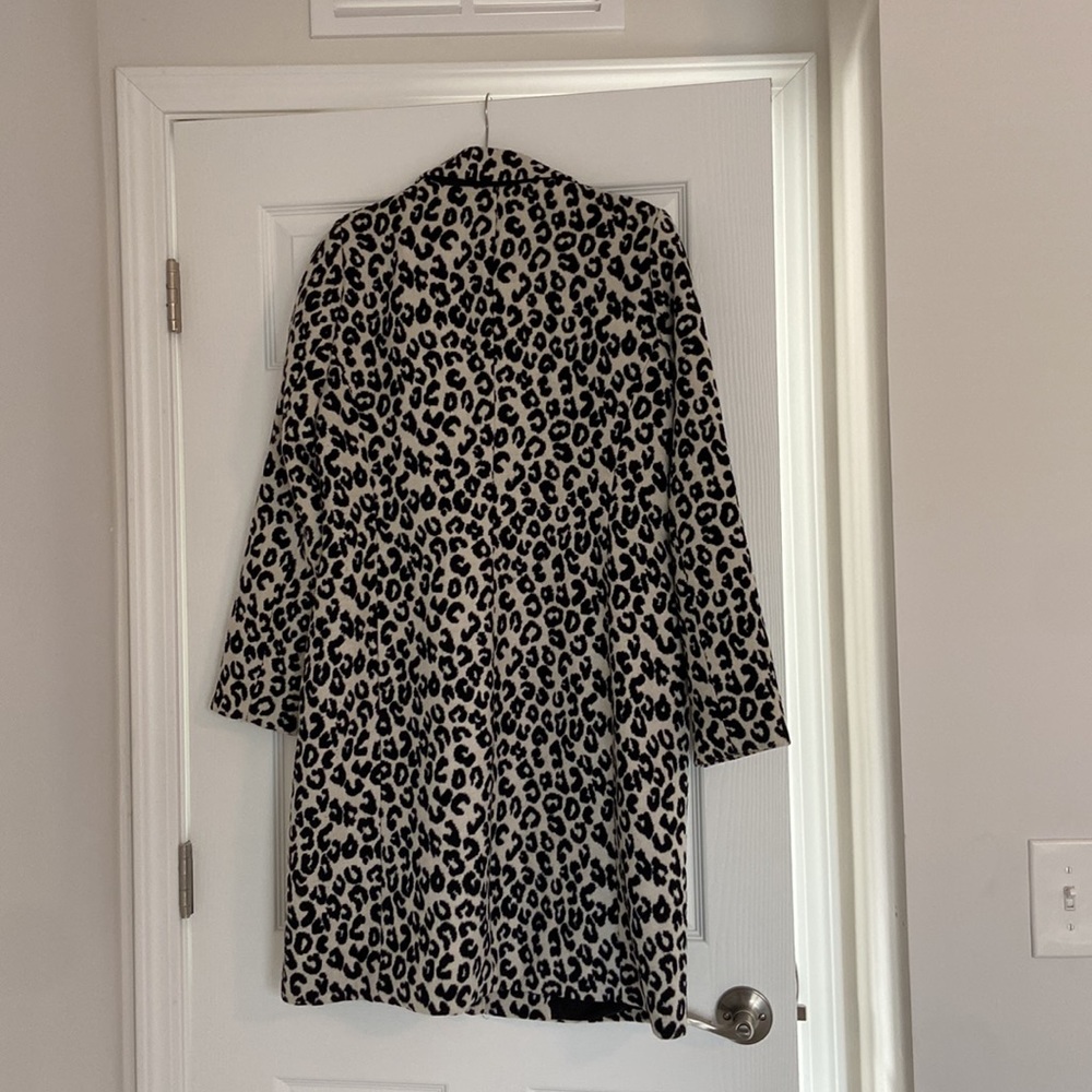Rachel Zoe Snow Leopard Print Coat - Picture 3 of 4